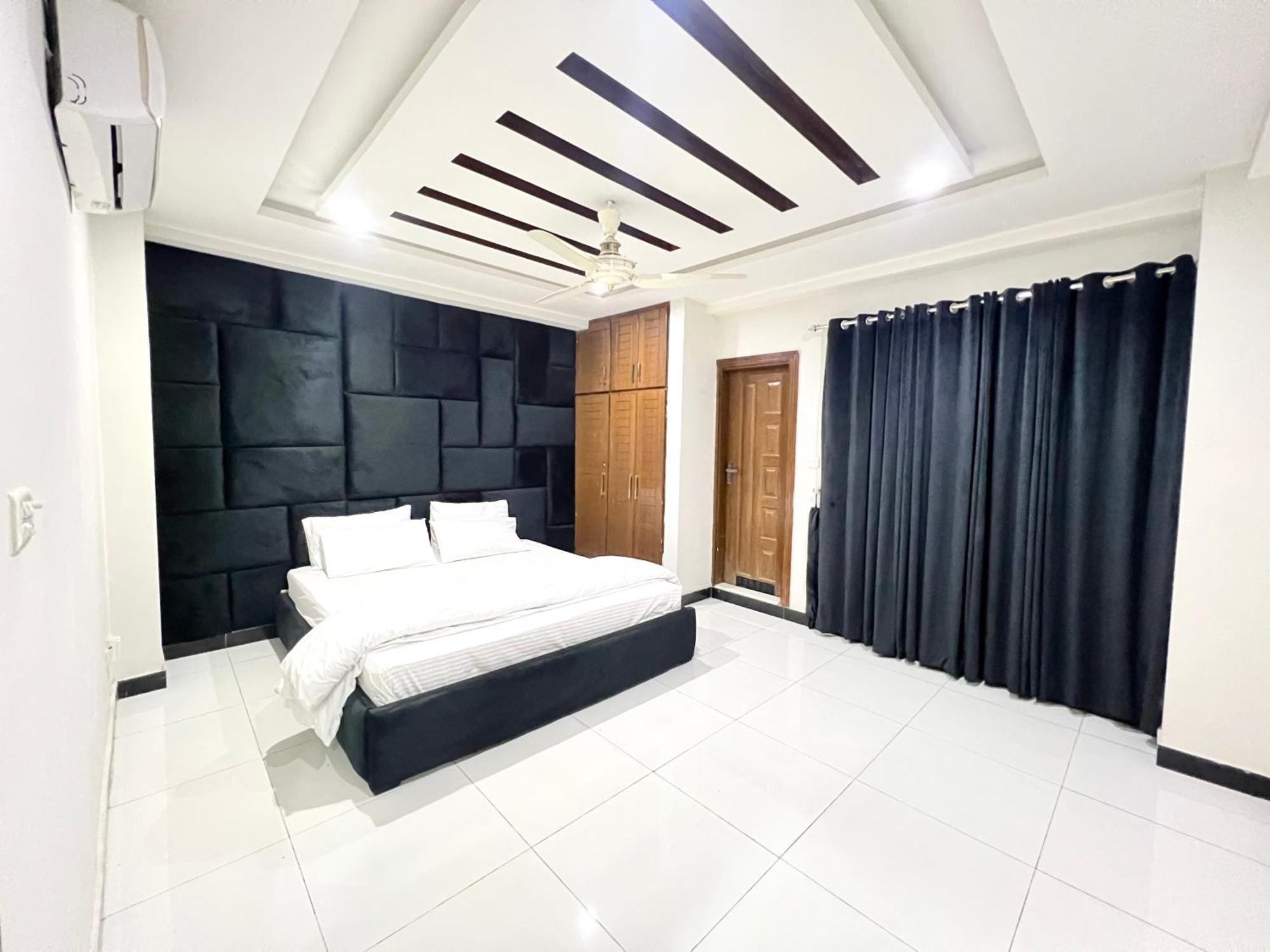 Penthouse 3Bedrooms - Luxury Apartment Hotel Iszlámábád Kültér fotó